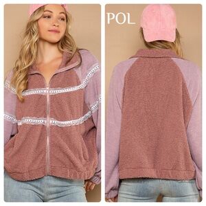 NWOT POL oversized pink fleece jacket with lace trim detail 💞💞💞